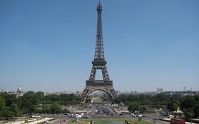 T2 Trocadero Tour Eiffel